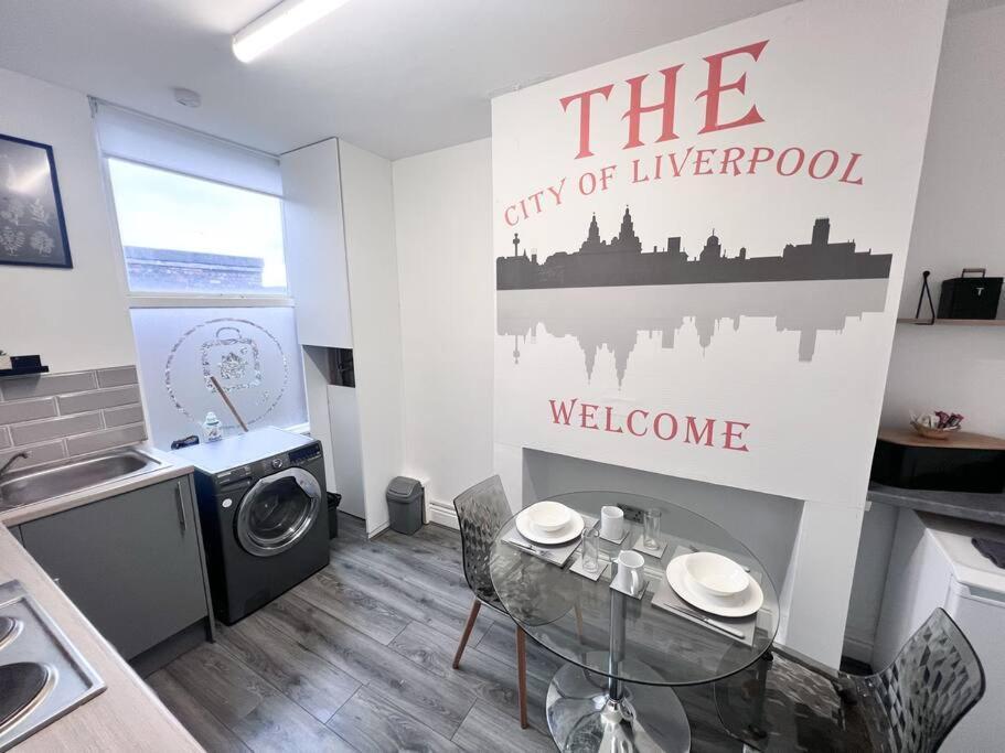 Cosy Flat By Anfield: 5 Minutes From The Stadium! * Liverpool