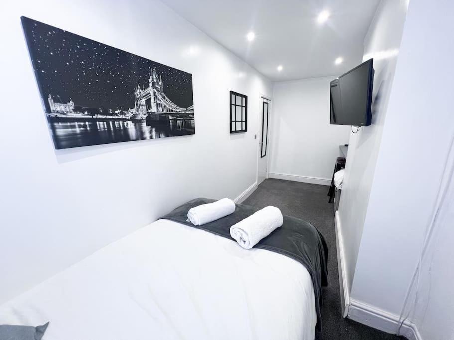 Cosy Flat By Anfield: 5 Minutes From The Stadium! Liverpool